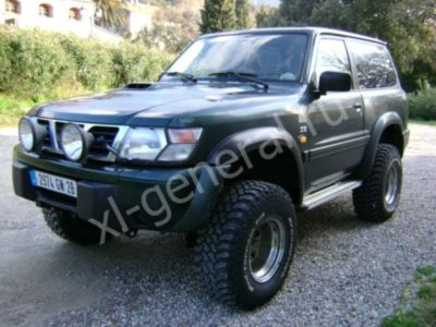 Автостекло Nissan Patrol Y61